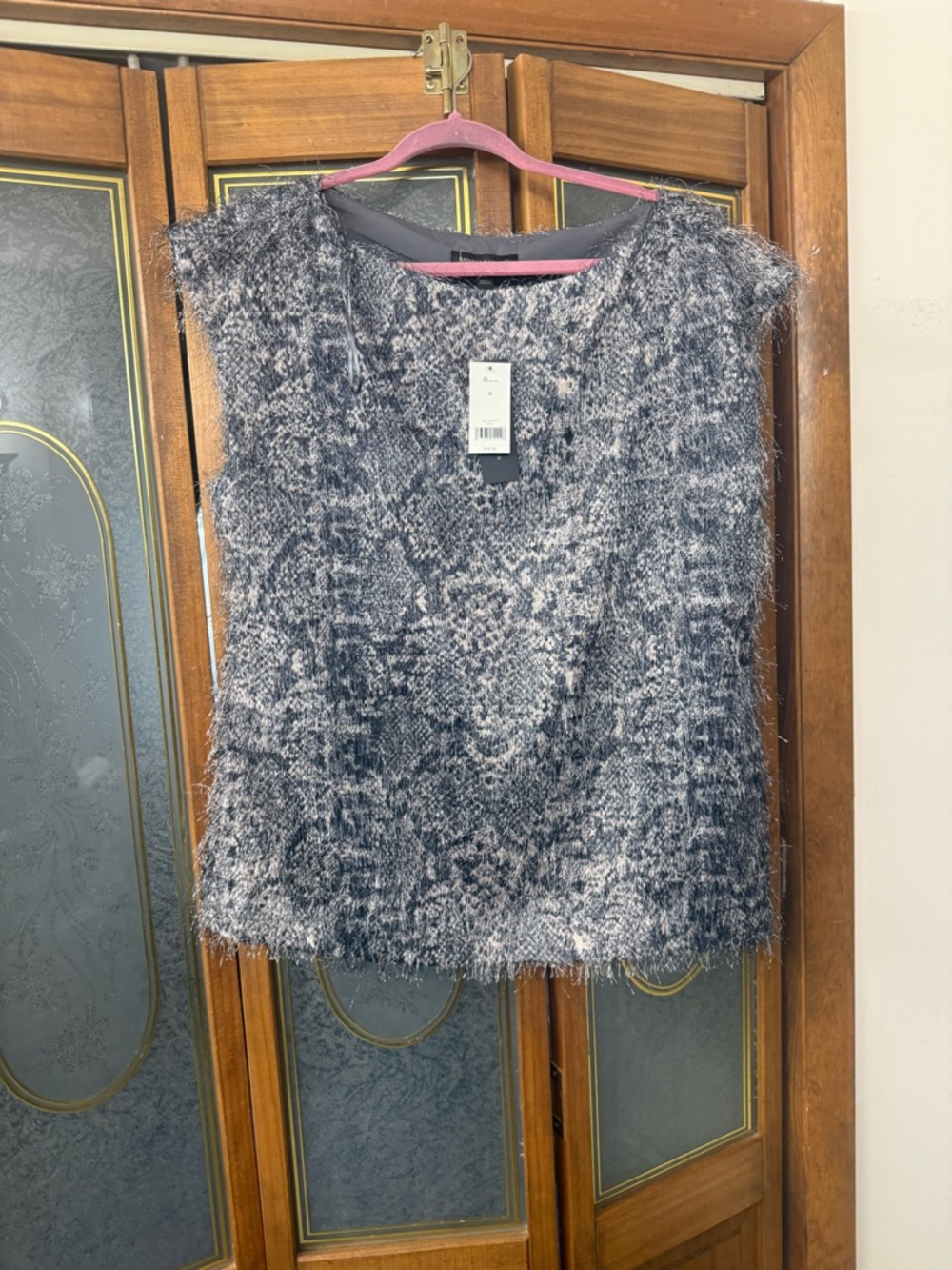 Fuzzy Knit Sleeveless Top in Gray and White, Bananna Republic, BRAND NEW